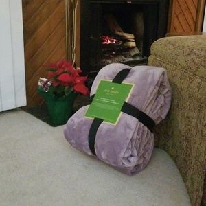 Kate Spade Queen Fleece Plush